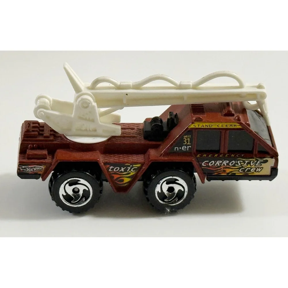 Hot Wheels‎ Corrosive Crew Snorkel Fire Truck Kids 1:64 Brown Excellent Unit 31